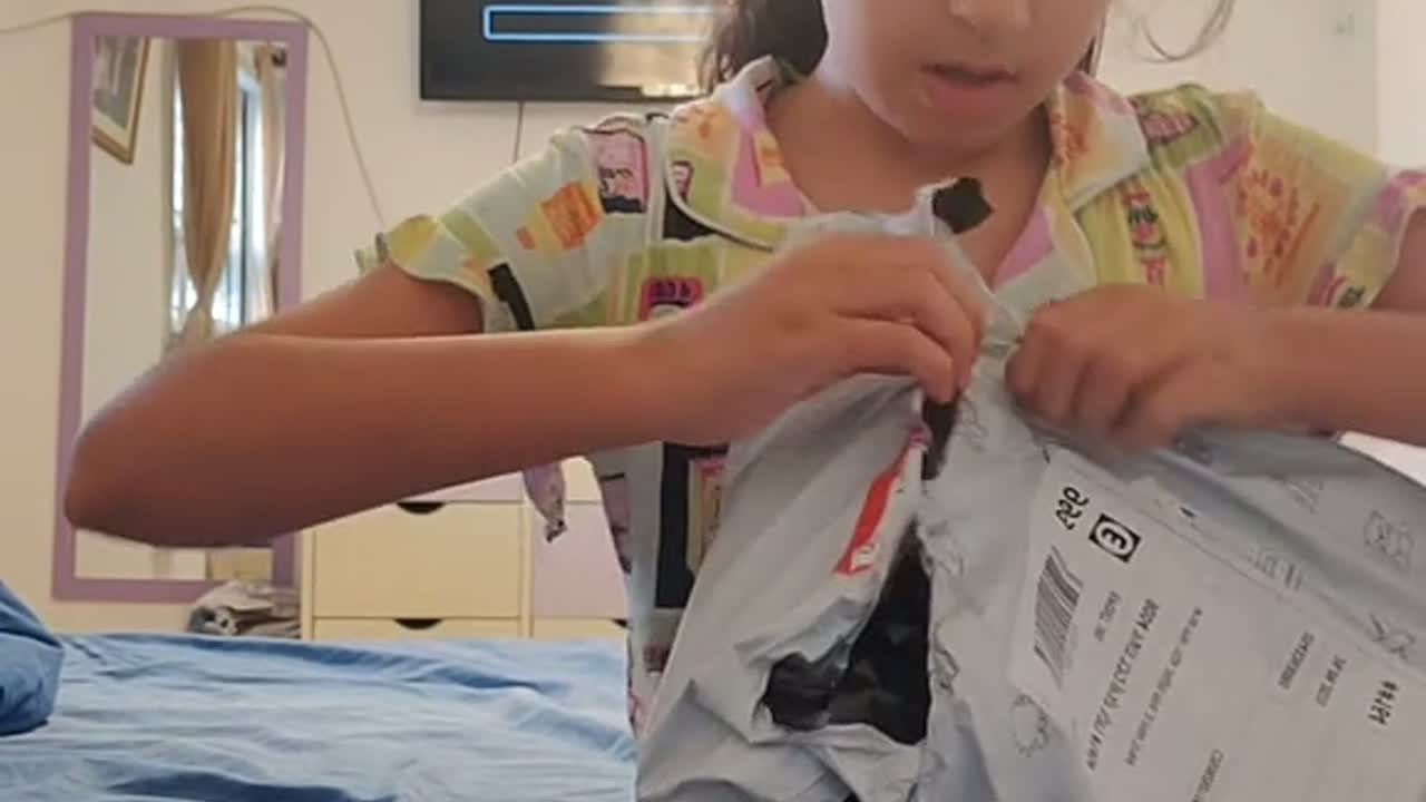 pantube7qt2y0mL7Sckpq4C